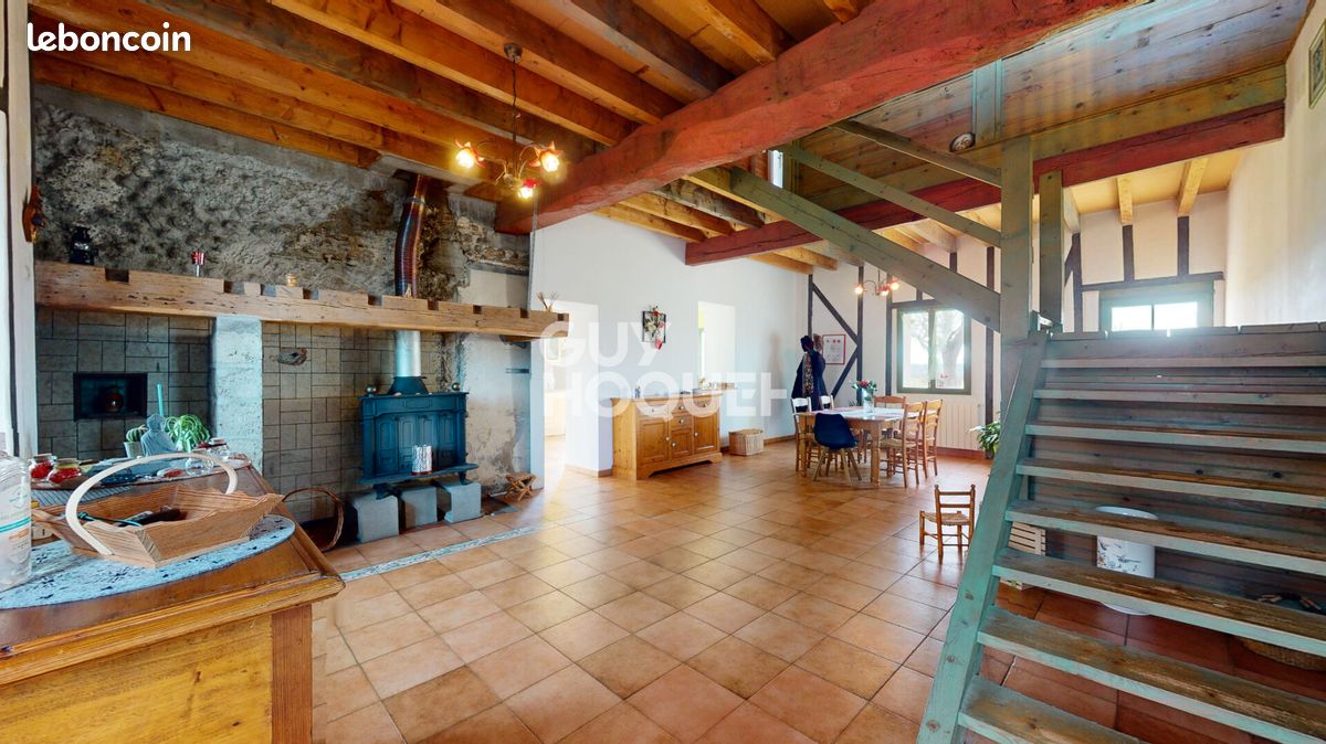 Propriété 6 pièces 212 m² - Aubin 64230 (image 3)