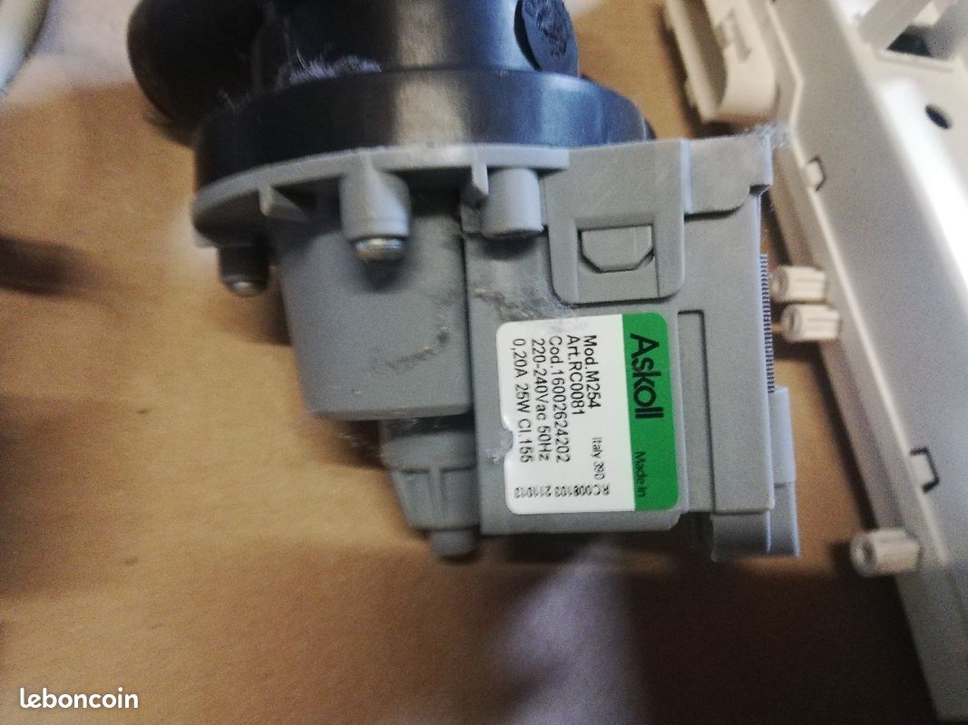 Pièces lave linge Ariston hotpoint (image 3)