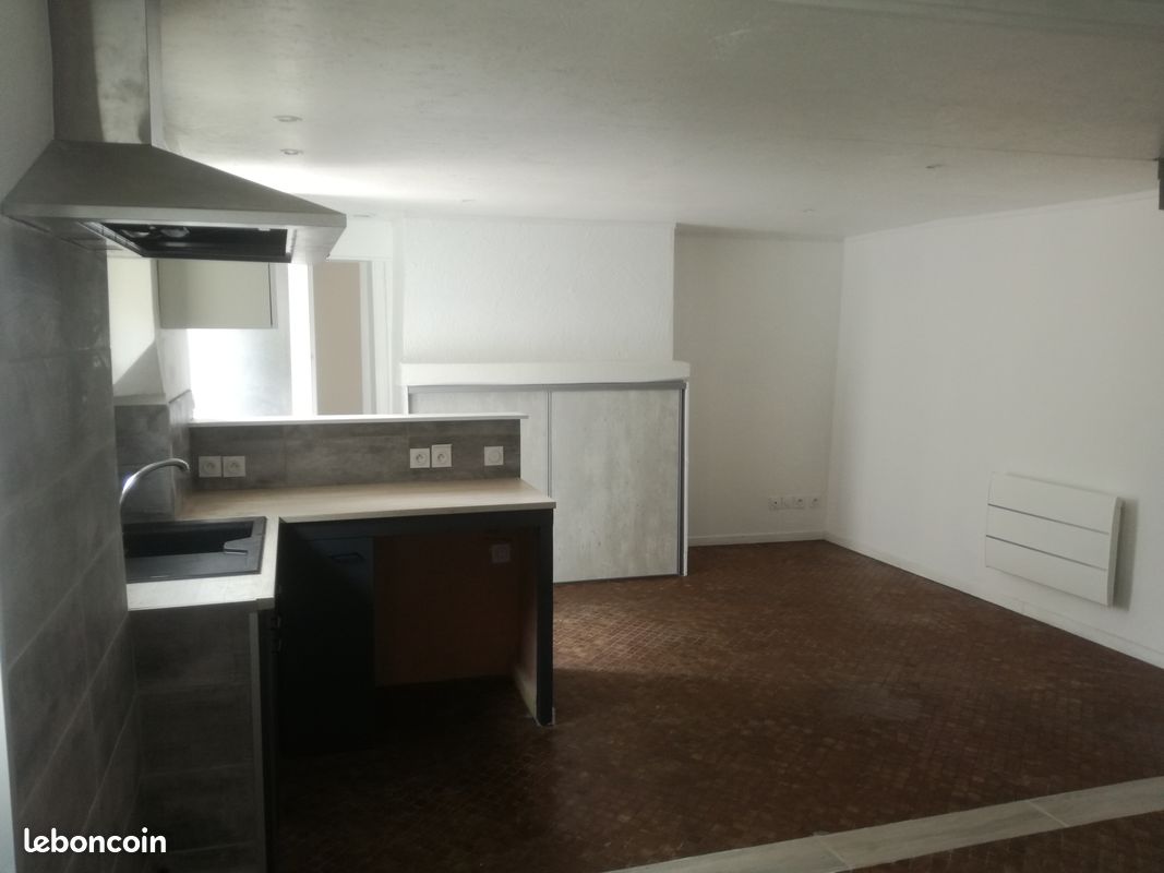 Maison 5 pièces 100 m² · à Casteljaloux · 100 m² · 740 €/mois