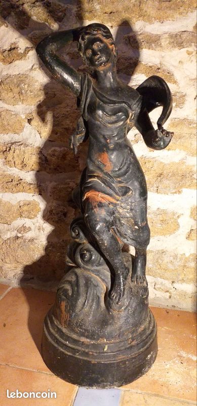 Grande paire de statues en fonte (image 1)