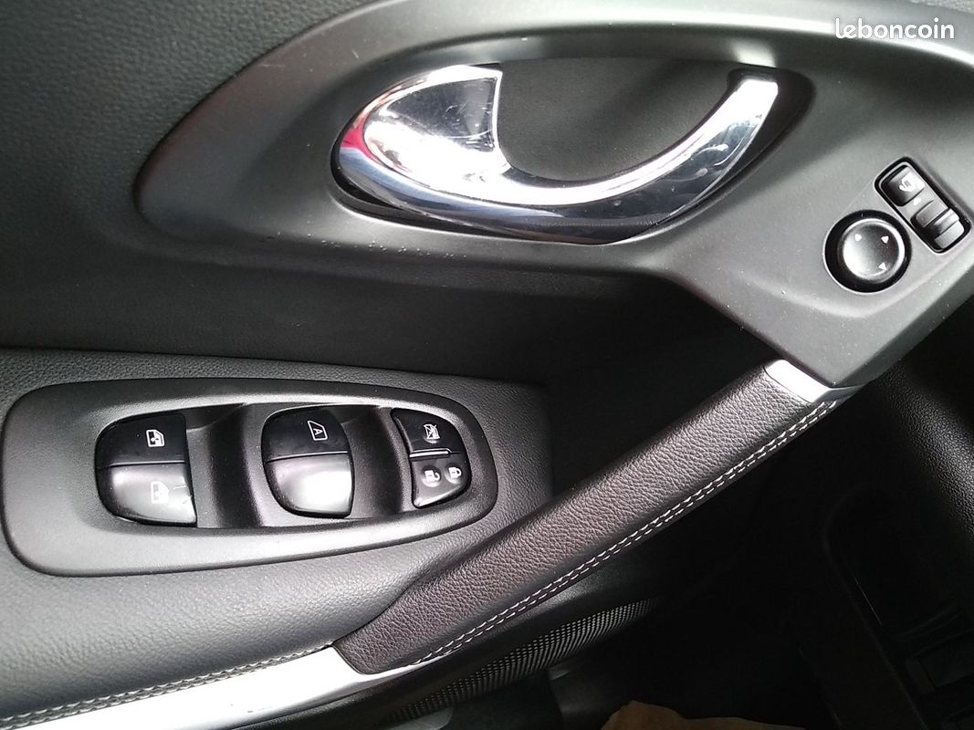 Renault KADJAR 1.2 TCE 130CH ENERGY INTENS (image 14)
