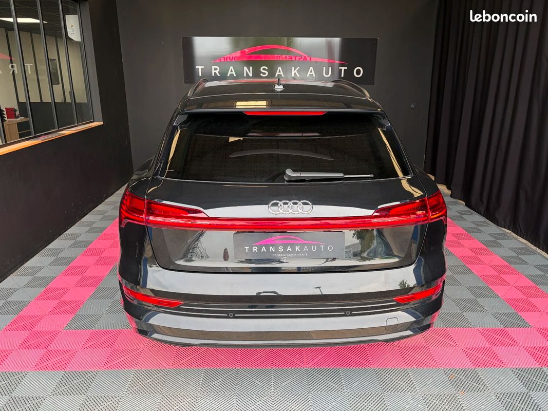 AUDI E-TRON 55 quattro 408 ch Avus Extended / Garantie Batterie 8 ans / Garantie Constructeur 7 ans (image 6)