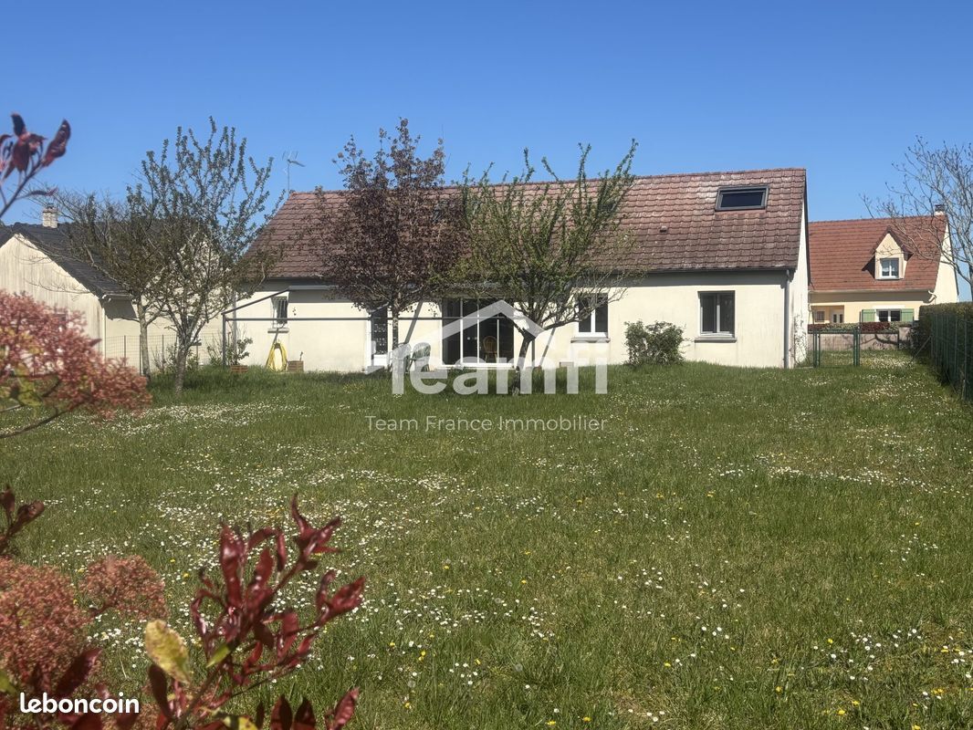 Maison 5 pièces 121 m² · à Saint-Florent-sur-Cher · 121 m² · 179 000 €