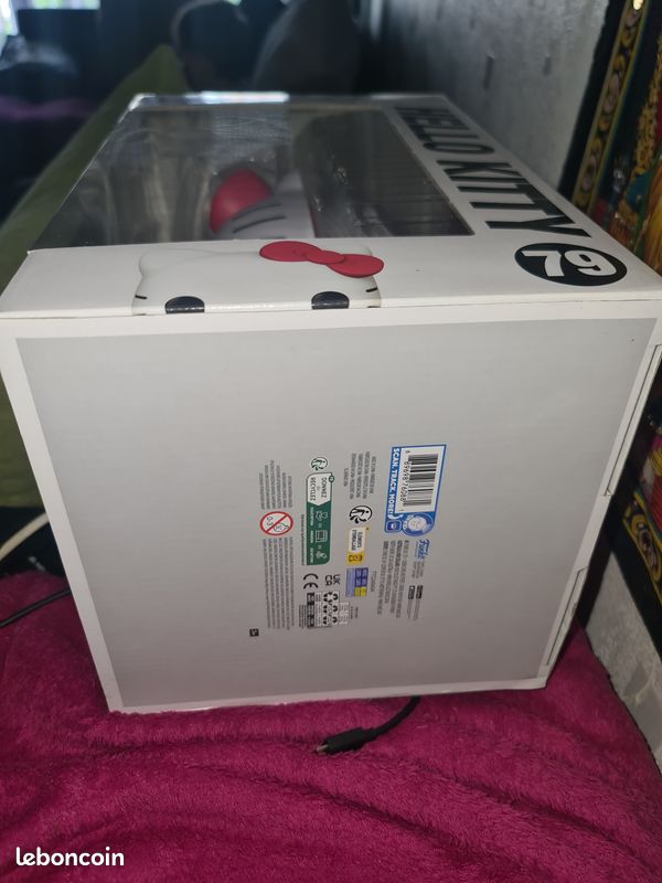 Funko pop hello kitty jumbo (image 4)
