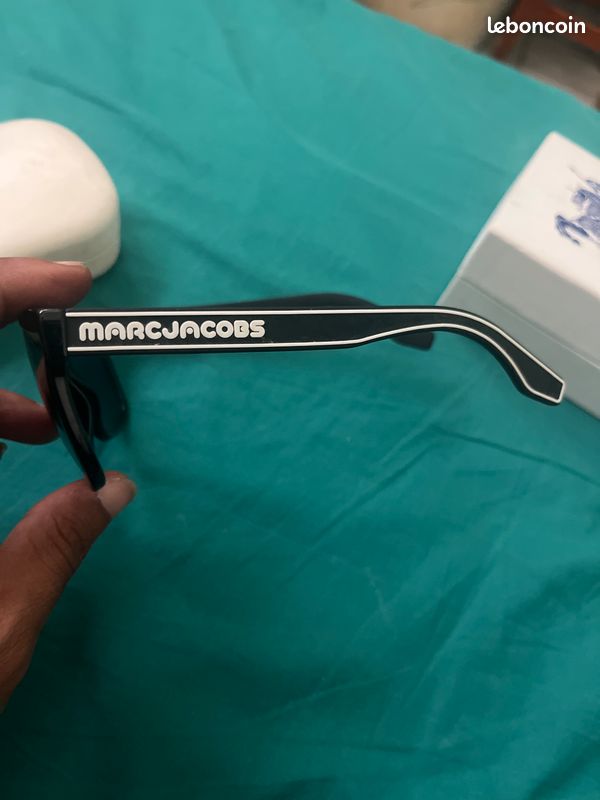 Lunette soleil Marc Jacob (image 2)