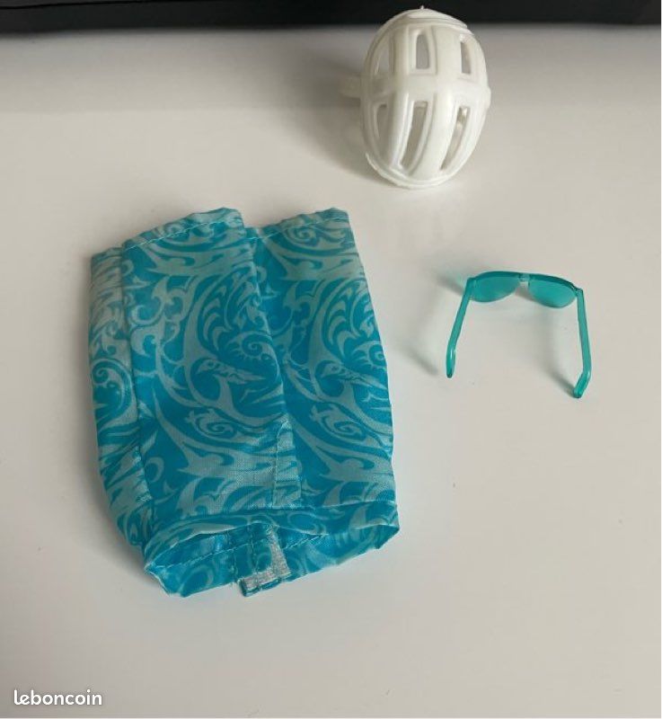 Lot 3 accessoires poupée barbie ken (bleu et blanc) (image 4)