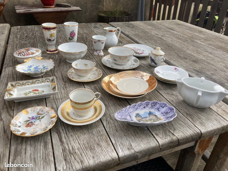 Grand lot de vaisselles et autres en porcelaine (image 2)