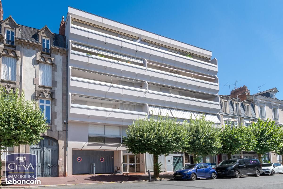 Appartement 6 pièces 125 m² · à Limoges · 125 m² · 198 000 €