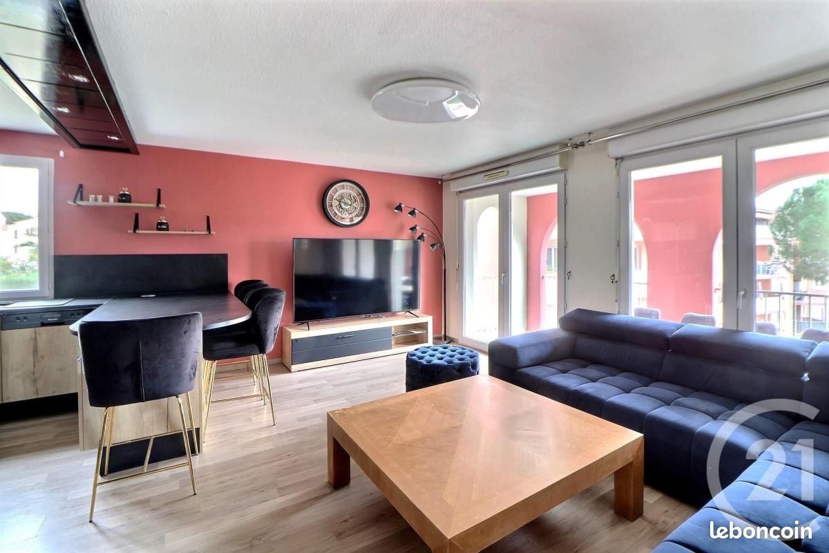 Appartement 3 pièces 65 m² · à Fréjus · 65 m² · 250 000 €