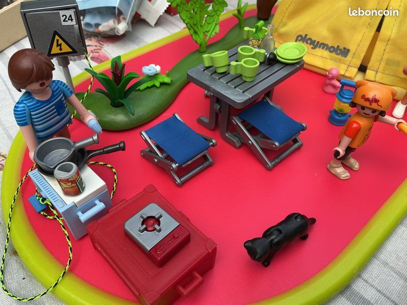Lot De 2 Mini Tentes De Camping Pour Maison De Poupée – Accessoire Réaliste Pour Jeu D’Extérieur