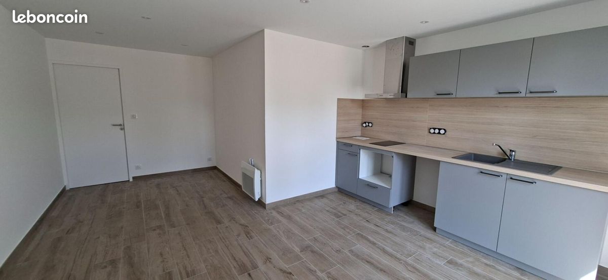 Appartement 1 pièce 25 m² · à Gorges · 25 m² · 545 €/mois