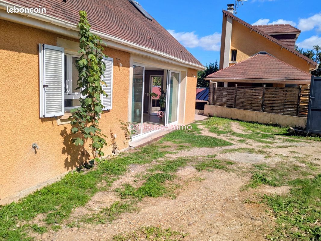 Maison 4 pièces 82 m² · à Hardricourt · 82 m² · 275 000 €