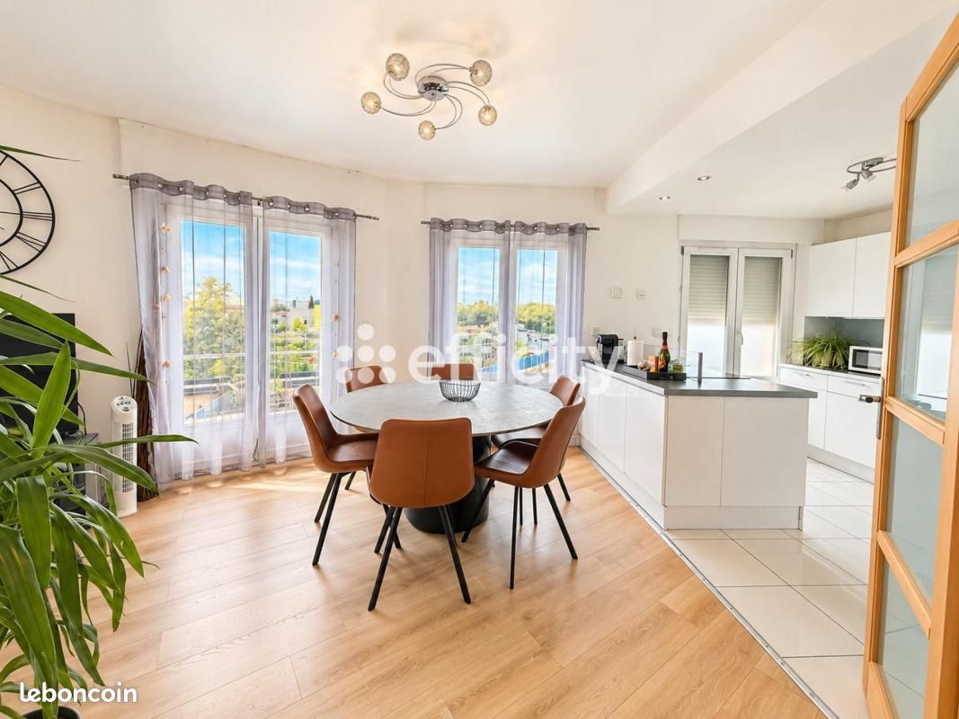 Appartement 4 pièces 85 m² · à Lille · 85 m² · 228 990 €