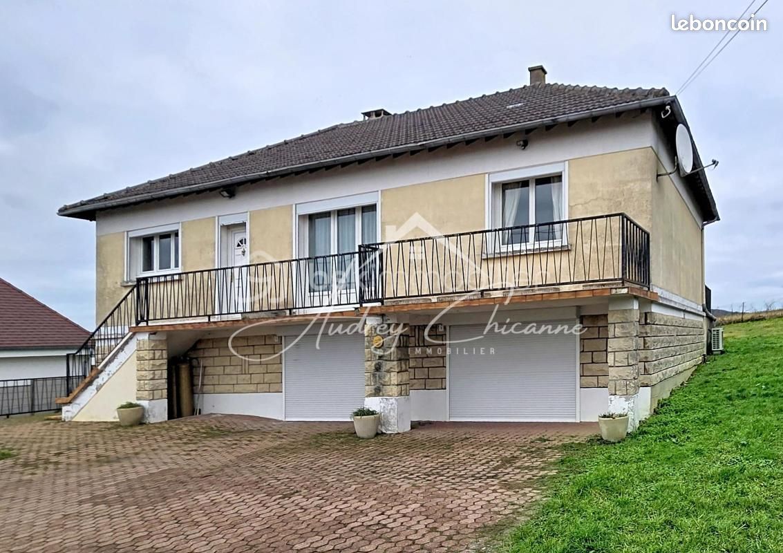 Maison 6 pièces 102 m² · à Soucy · 102 m² · 179 000 €