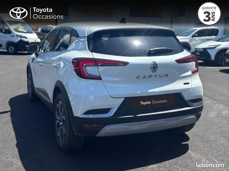 Renault Captur 1.6 E-Tech full hybrid 145ch Techno (image 2)