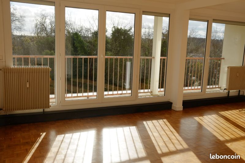 Appartement 3 pièces 83 m² · à Saumur · 83 m² · 650 €