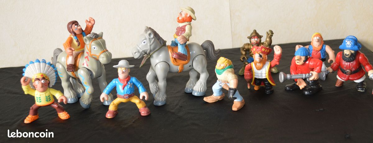 Lot de 12 vintage Ficher Price figurines (image 3)