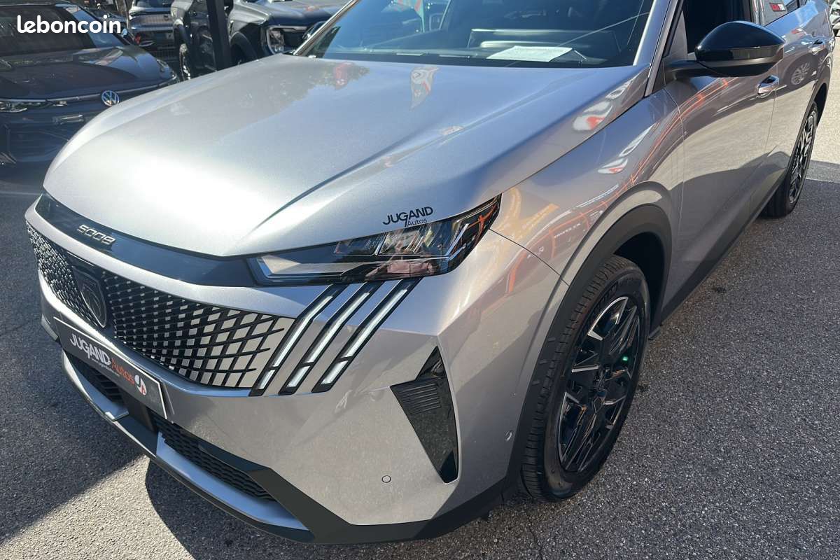 Peugeot 5008 HYBRID 145 E-DCS6 ALLURE PLUS -36% (image 16)