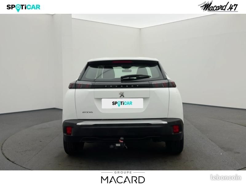 Peugeot 2008 1.2 PureTech 100ch S&S Active (image 5)