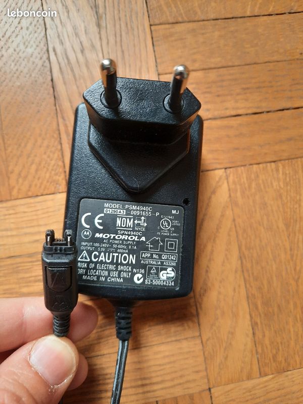 Chargeur motorola (image 1)