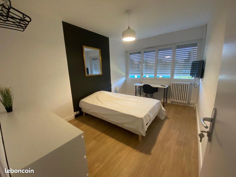 Maison 5 pièces 75 m² · à Angers · 75 m² · 450 €
