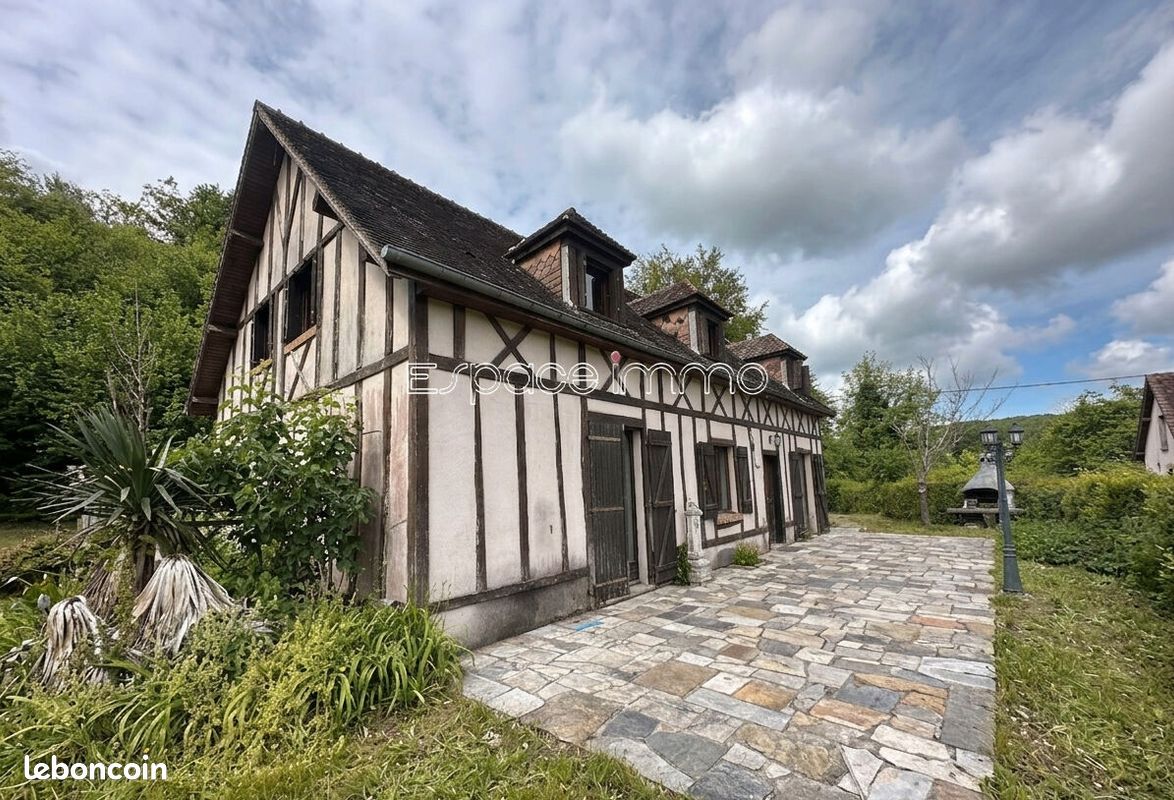 Maison 6 pièces 146 m² · à Clères · 146 m² · 159 000 €