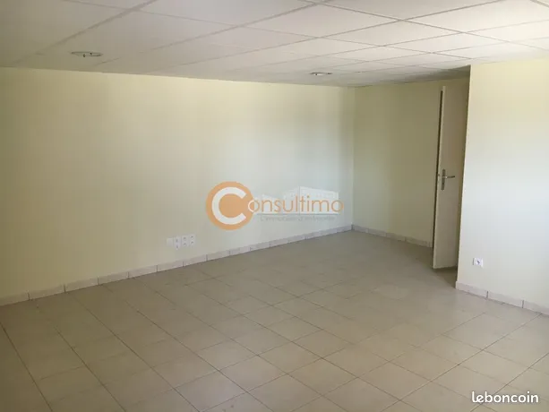 Annonce location Bureau montussan