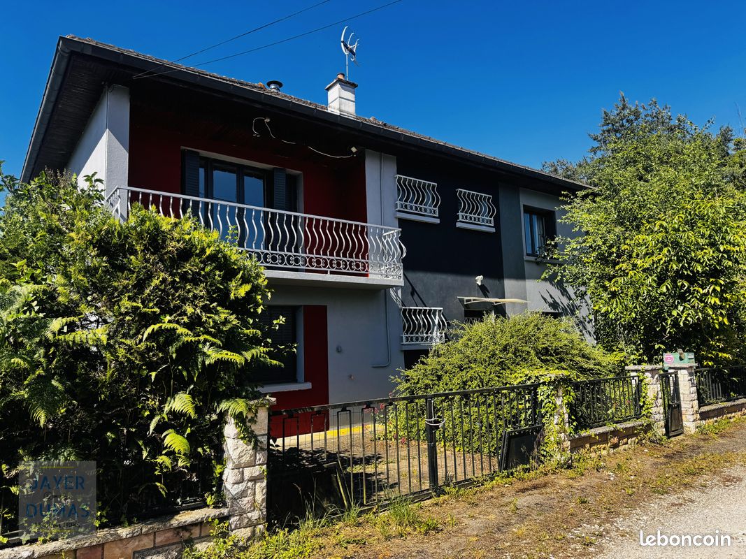 Maison 7 pièces 153 m² · à Saint-Marcel · 153 m² · 174 900 €