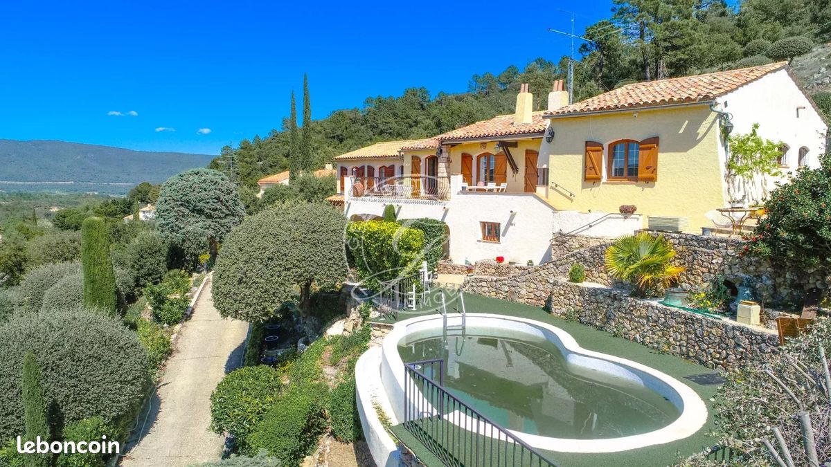 Maison 5 pièces 138 m² · à Tourtour · 138 m² · 499 000 €