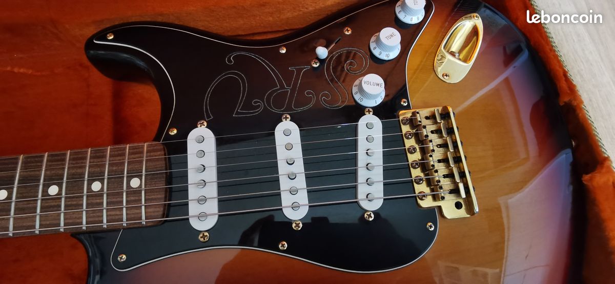 Guitare Fender Stratocaster SRV Stevie Ray Vaughan USA (image 2)