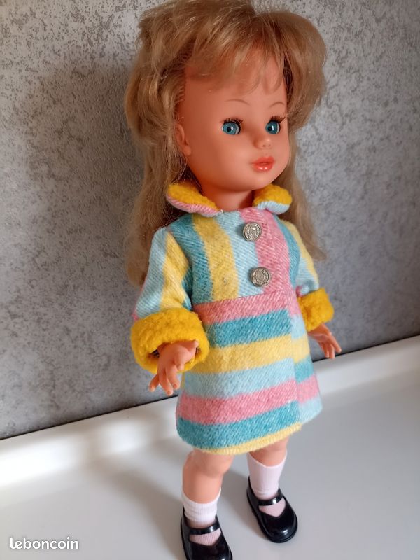 Poupée Bella (image 2)