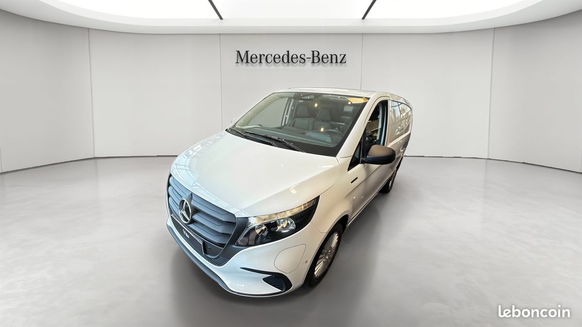Mercedes evito fourgon 60 kwh long fwd (image 1)