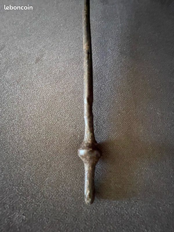 Pelle ancienne à braise forgé à la main (image 2)