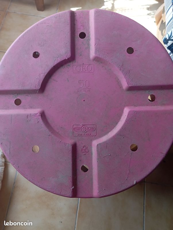 Grand pot de fleurs rose (image 4)