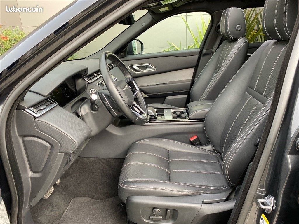 Land Rover Range Rover Velar 2.0L P400E PHEV 404CH SE R-Dynamic (image 13)