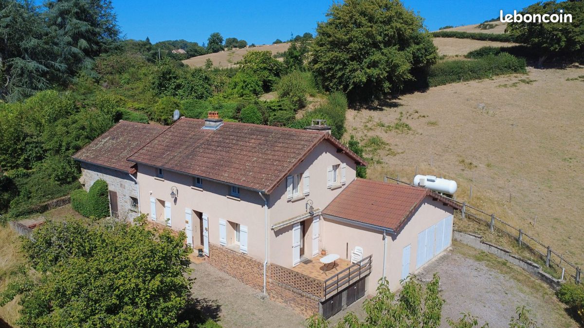 Maison 4 pièces 102 m² · à Étang-sur-Arroux · 102 m² · 203 000 €