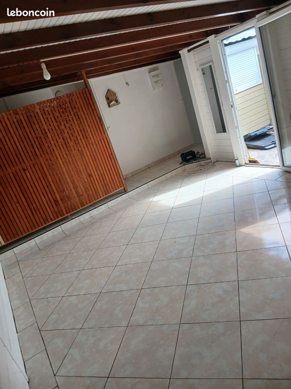 Maison 4 pièces 75 m² · à Baie-Mahault · 75 m² · 920 €