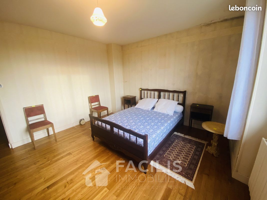 Maison 6 pièces 143 m² - Chasseneuil-sur-Bonnieure 16260 (image principale 3)