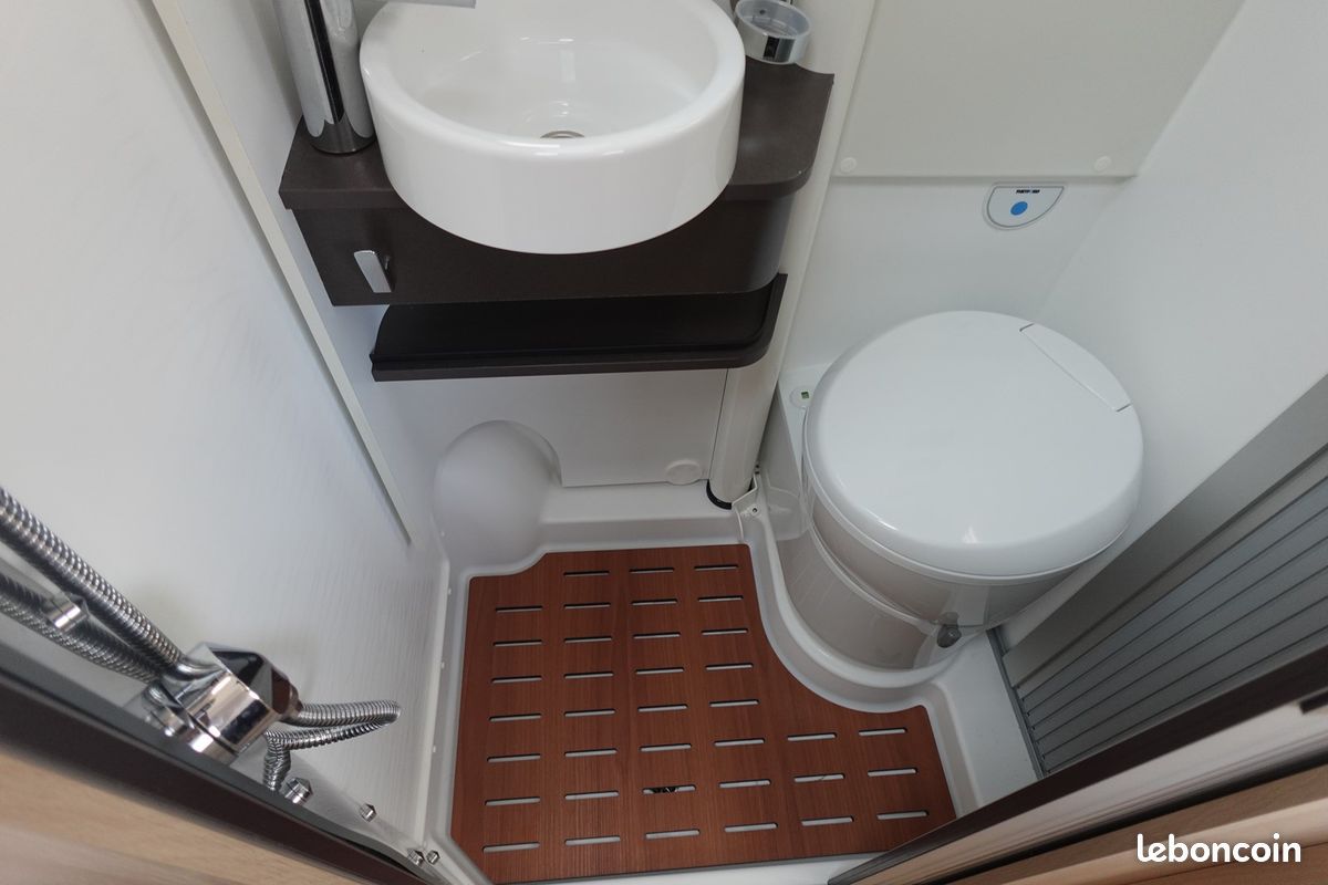 Fourgon CAMPEREVE MAGELLAN 540 - Boite automatique (image 9)