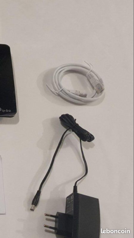 P-Link Box 4G, Routeur 4G+ LTE Cat.6 300 Mbps WiFi AC 1200 Mbps, 2 x SMA pourAntenne Externe, 4 Port (image 3)
