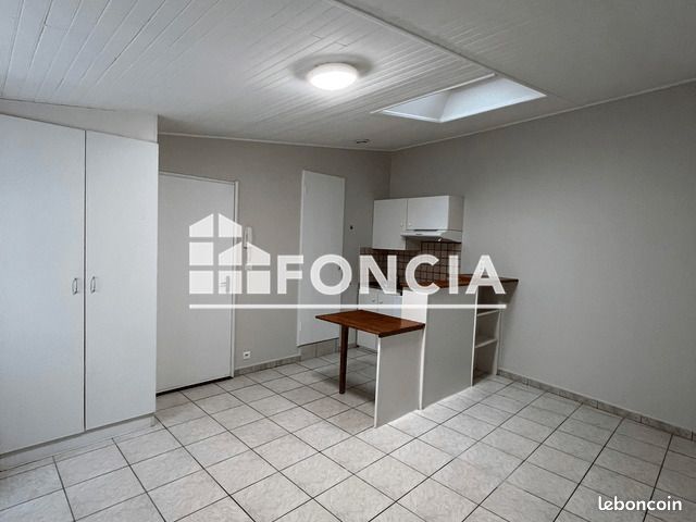 Appartement a louer angouleme - 1 pièce(s) - 22 m2 - Surfyn