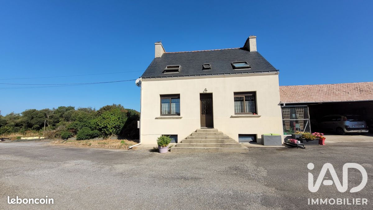 Maison 6 pièces 100 m² · à Roudouallec · 100 m² · 168 000 €