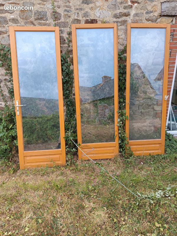 Portes et fenêtres montants bois (image 1)
