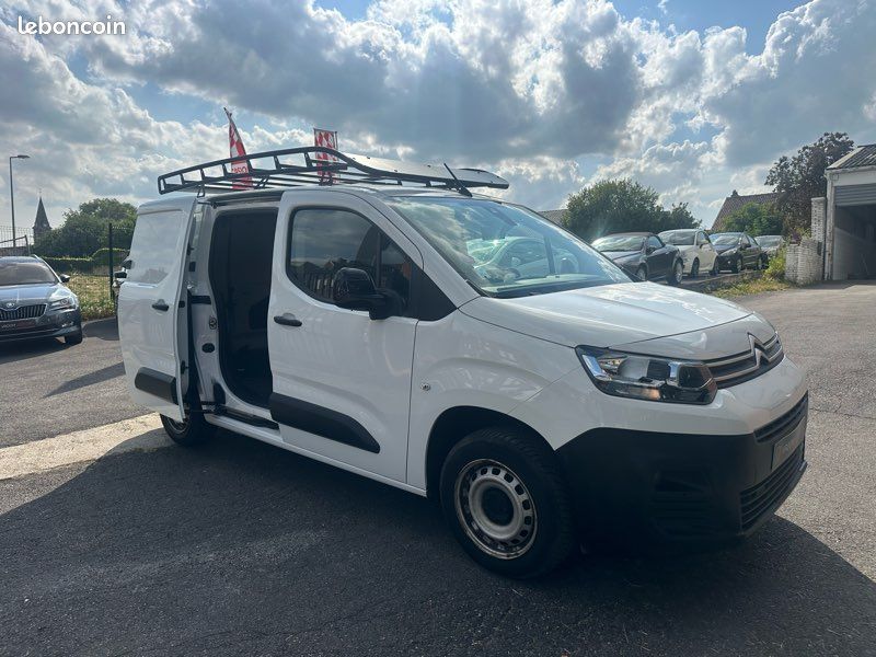 Citroën berlingo 1.2 110 ch / gps/ camera / galerie de toit / carplay (image 6)