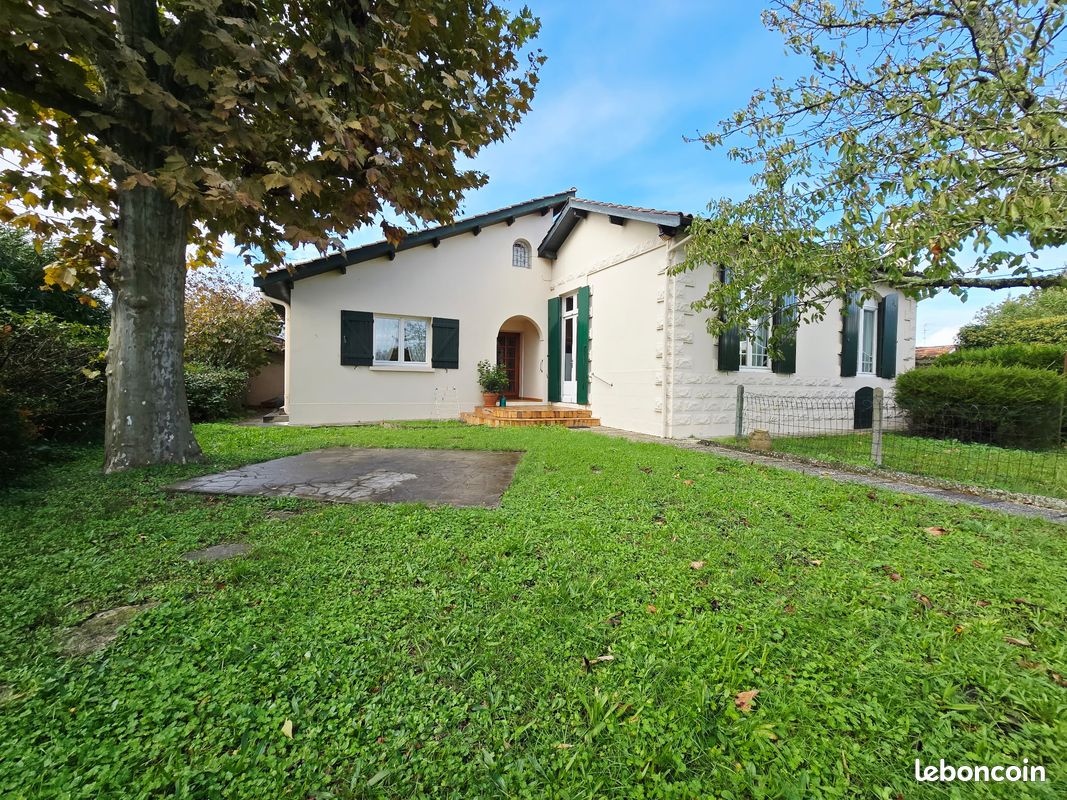 Maison 5 pièces 136 m² · à Mérignac · 136 m² · 349 000 €