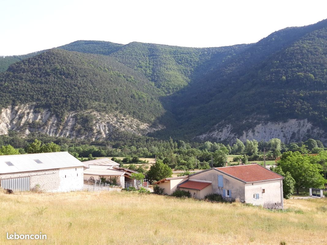 Maison 5 pièces 100 m² · à Chanousse · 100 m² · 600 000 €