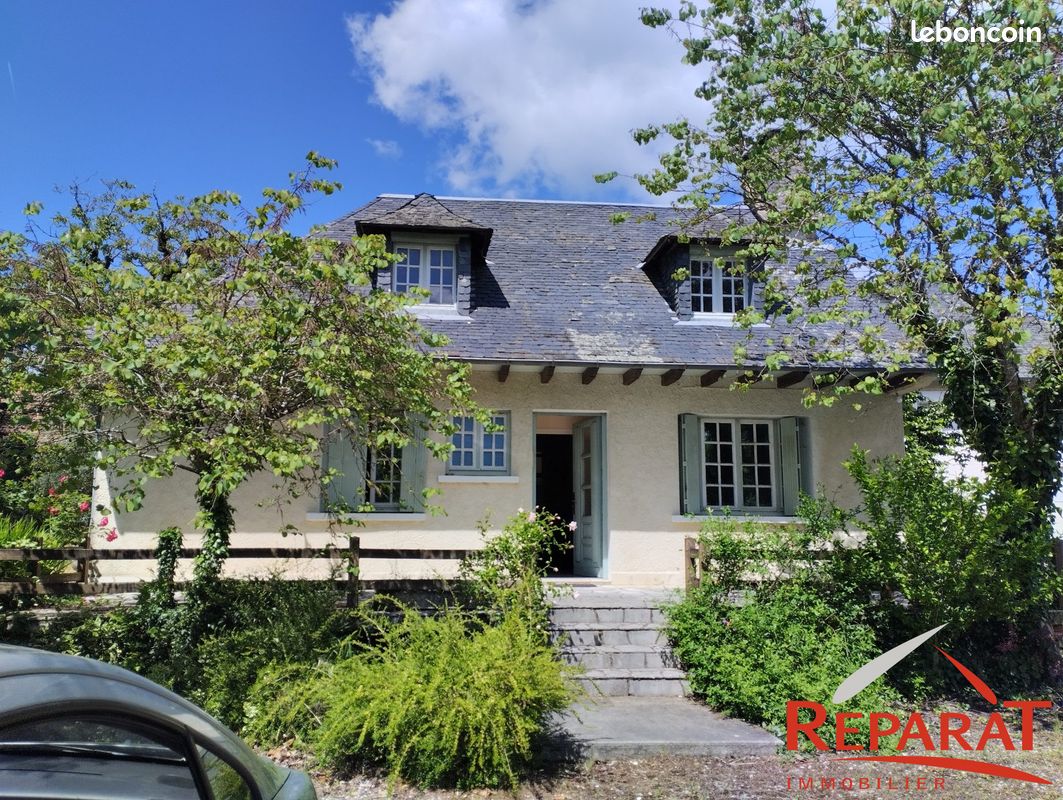 Maison 7 pièces 157 m² · à Estivaux · 157 m² · 160 000 €