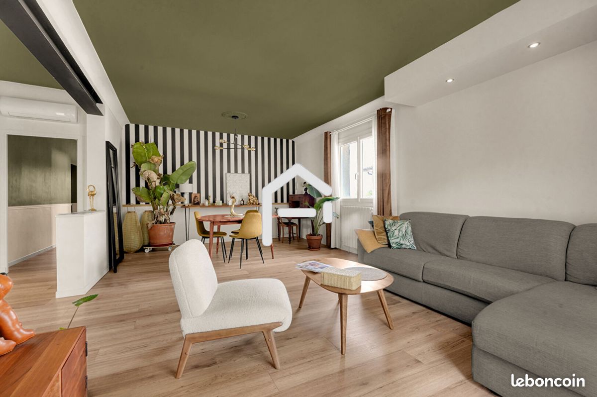 Maison 10 pièces 283 m² · à Cornebarrieu · 283 m² · 996 000 €