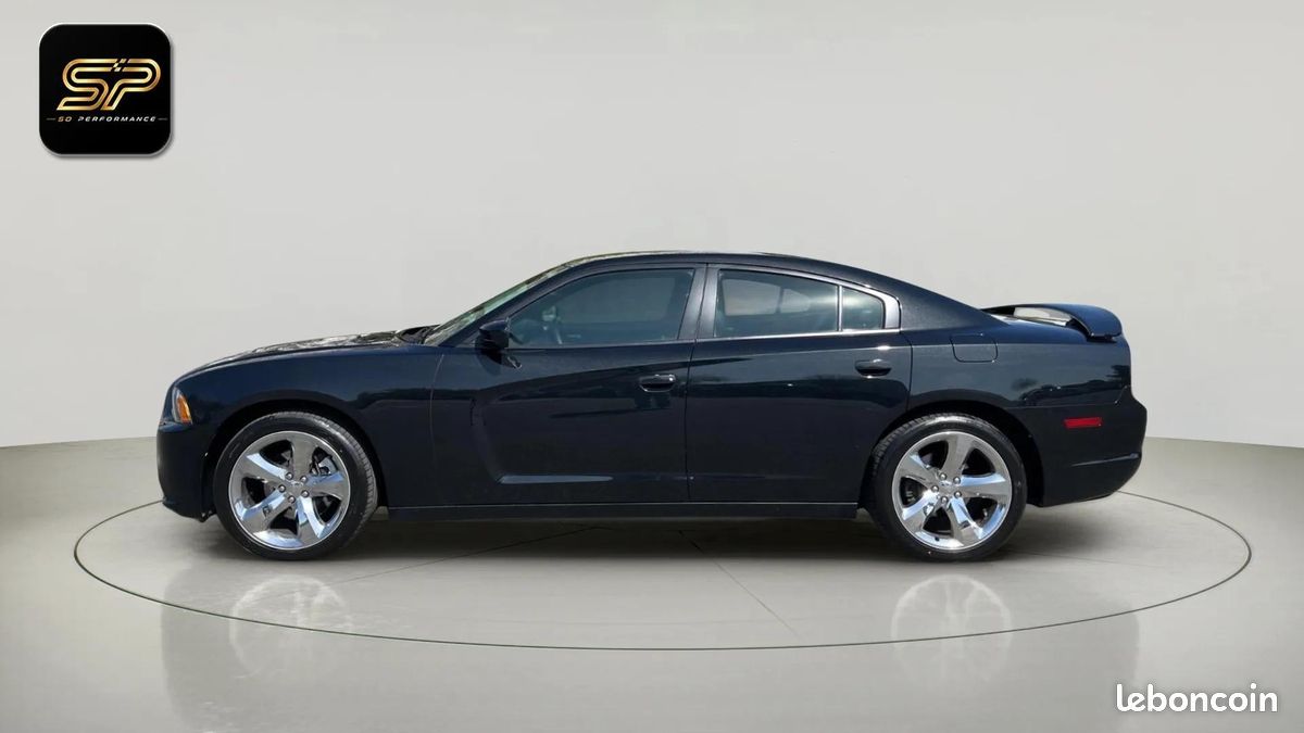 Dodge CHARGER SXT * V6 3.6 * 296 ch * BVA * Caméra * Toit Ouvrant (image 7)