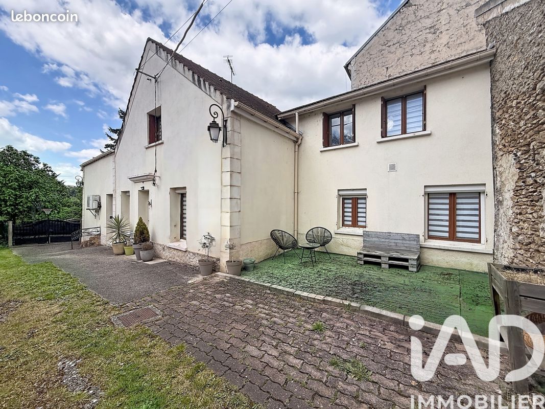 Maison 5 pièces 118 m² · à Saintry-sur-Seine · 118 m² · 320 000 €